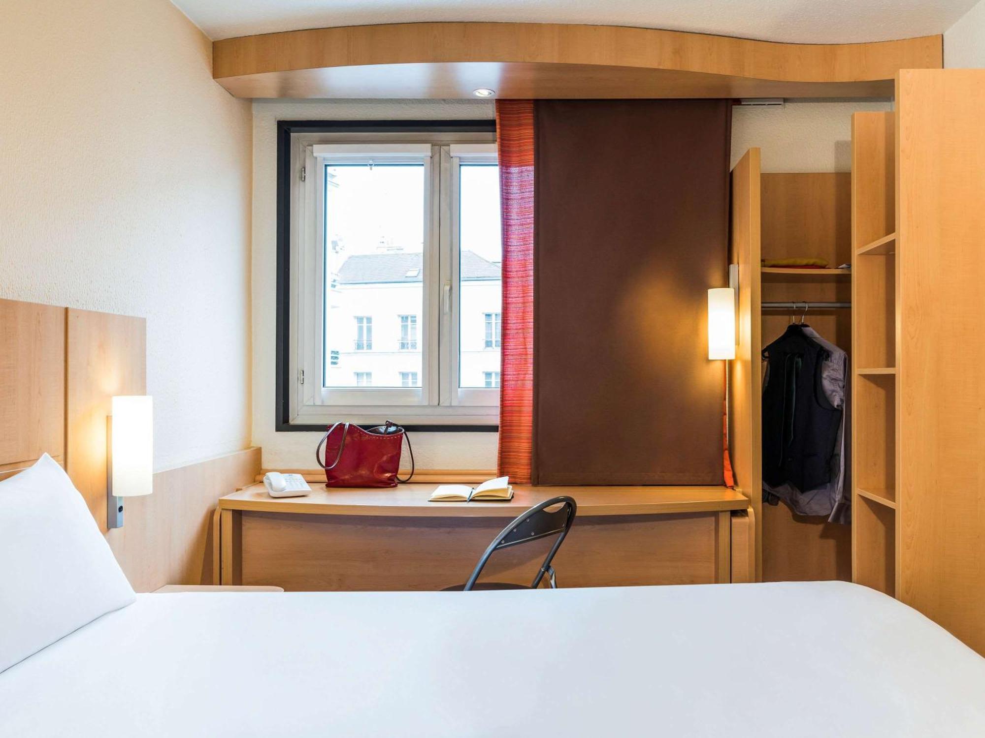 Готель Ibis Paris Pont De Suresnes Longchamp Екстер'єр фото