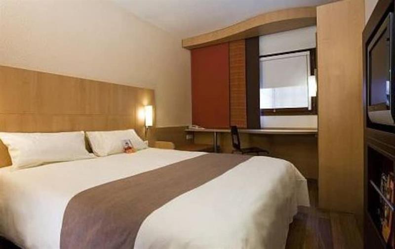 Готель Ibis Paris Pont De Suresnes Longchamp Екстер'єр фото